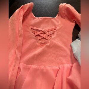 Long sleeves leotards